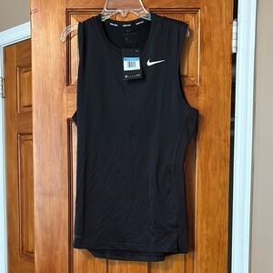Nike pro dri fit Men's Black Sleeveless Top, medium, NWT